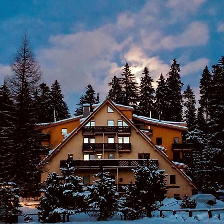 Ski Apartmany Spiezovec Donovaly Eksteriør bilde