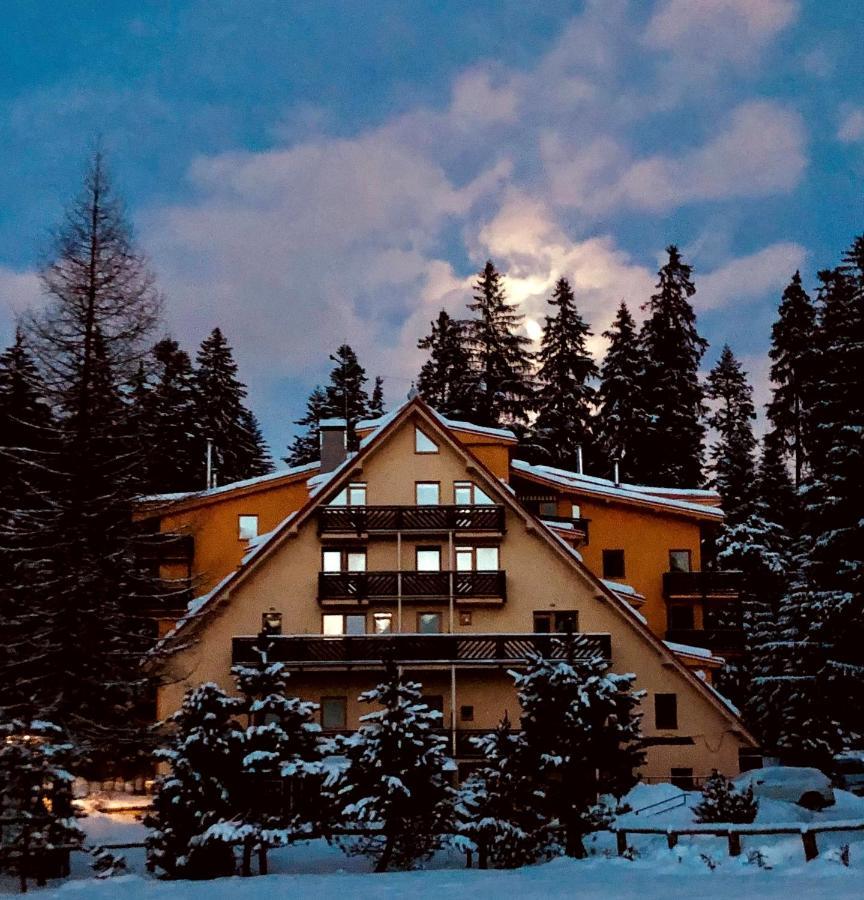 Ski Apartmany Spiezovec Donovaly Eksteriør bilde